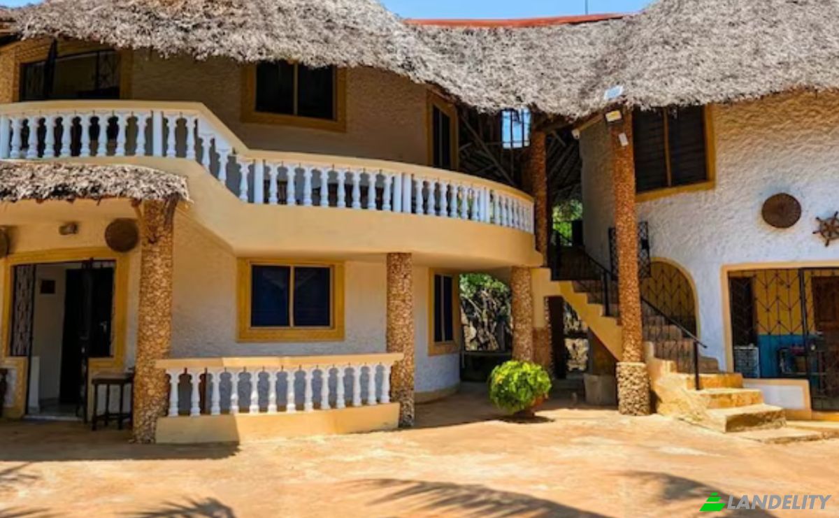 Resort for Sale Diani Beach, Msambweni, Kwale County, Kenya. Photo 1