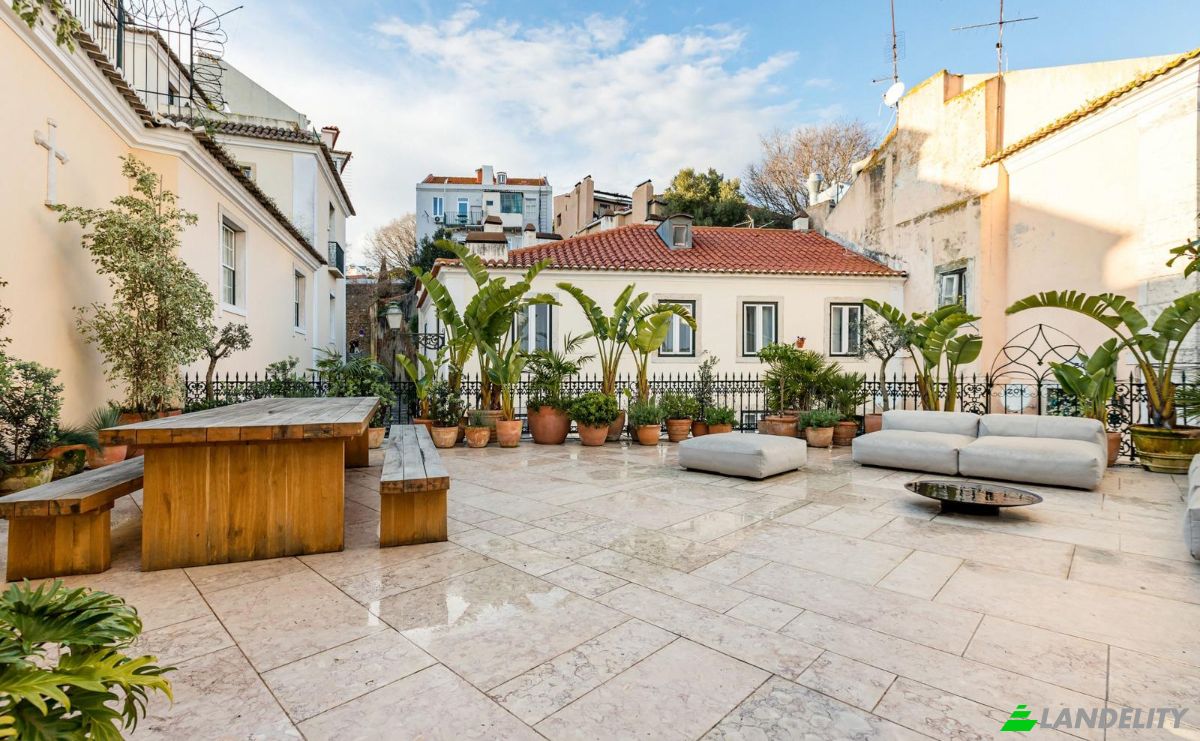 Vila à venda Costa do Castelo 55, 1100-335 Lisboa, Lisboa, Portugal. foto 1