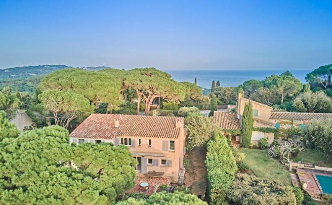 Villa for Sale 223 All des Arbousiers. Photo#1 Villa for Sale 223 All des Arbousiers. Photo#1