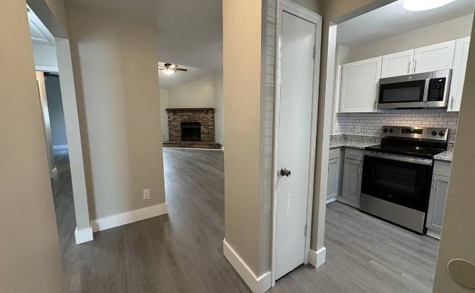 Single Family Home for Rent 9372 Secret St, Ladson. Photo#2