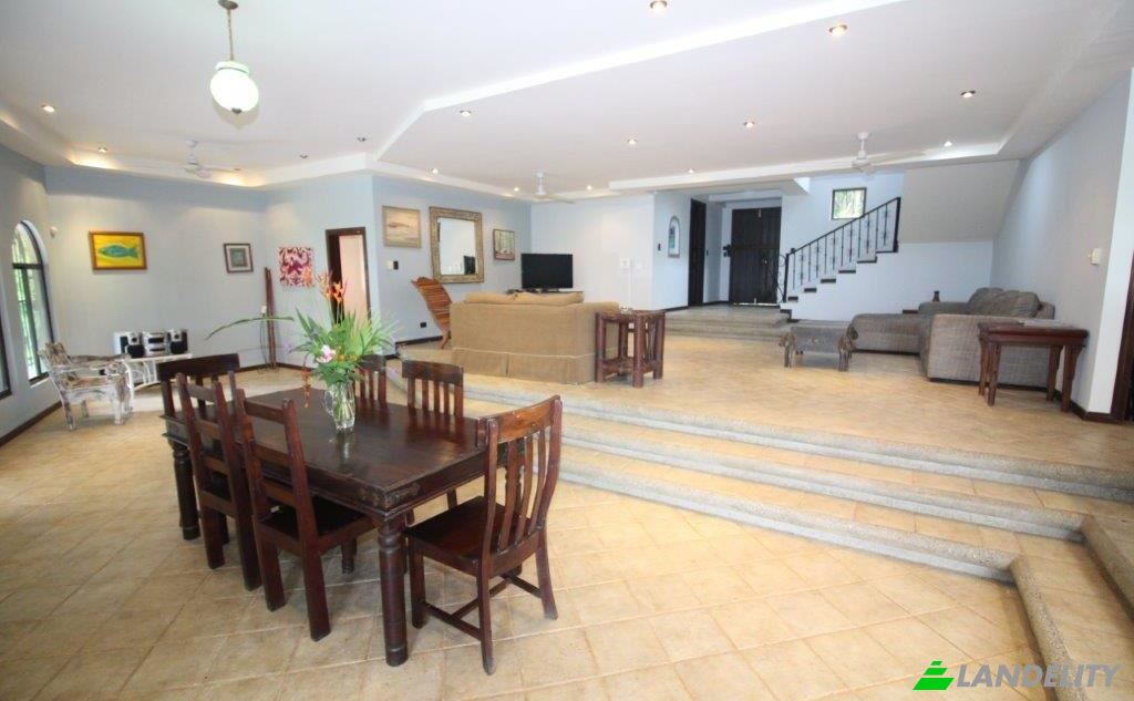 Single Family Home for Sale Provincia de Puntarenas, Puntarenas Province, Costa Rica, Quebrada Ganado. Photo 4