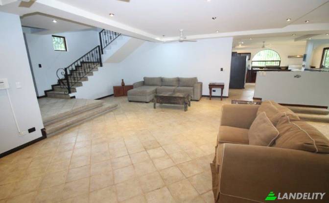 Single Family Home for Sale Provincia de. Photo#5