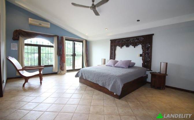 Single Family Home for Sale Provincia de. Photo#7