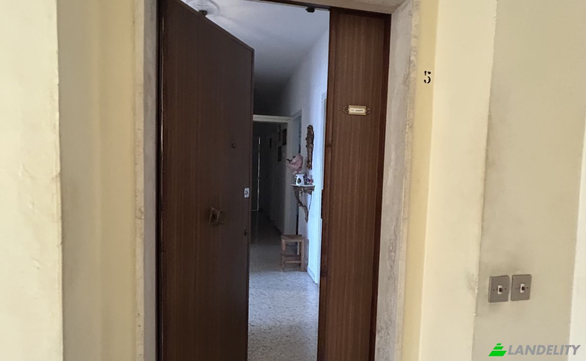 Apartment for Sale Contrada Mosella, 85044 Lauria PZ, Lauria, Province of Potenza, Basilicata, Italy. Photo 2