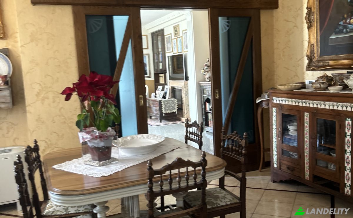 Apartment for Sale Contrada Mosella, 85044 Lauria PZ, Lauria, Province of Potenza, Basilicata, Italy. Photo 10