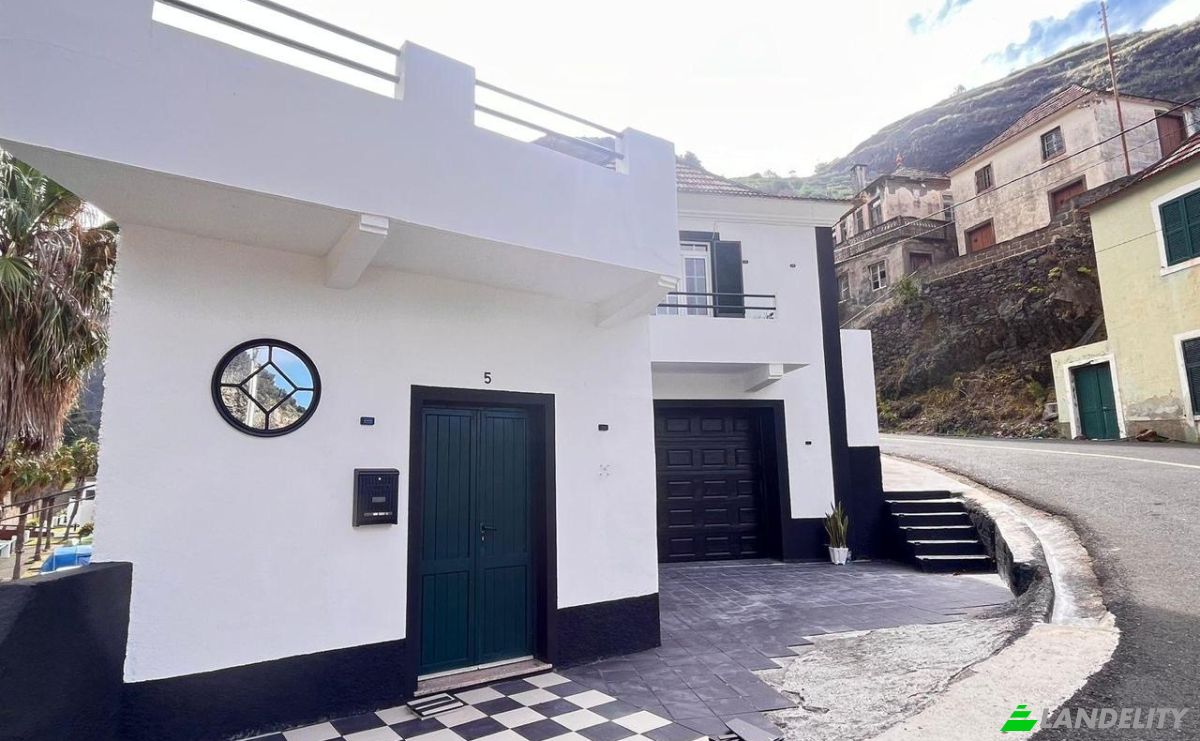 Vila à venda ER209, 9270, Ribeira da Janela, Porto Moniz, Madeira, Portugal. foto 12