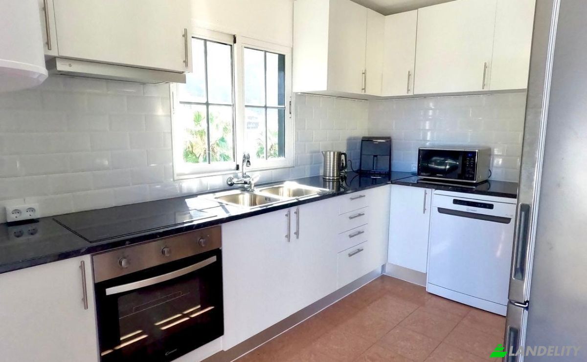 Vila à venda ER209, 9270, Ribeira da Janela, Porto Moniz, Madeira, Portugal. foto 6