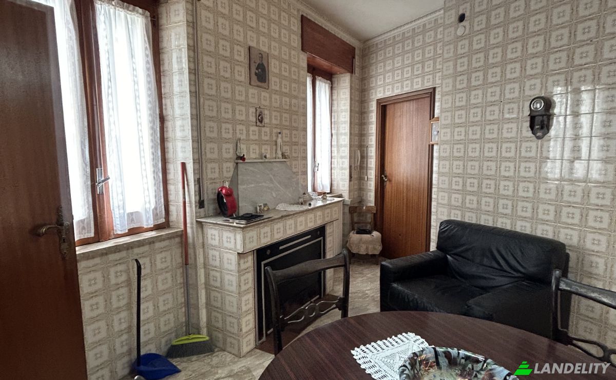 Apartment for Sale Via Provinciale Melara, 186, 85044 Lauria PZ, Lauria, Province of Potenza, Basilicata, Italy. Photo 19