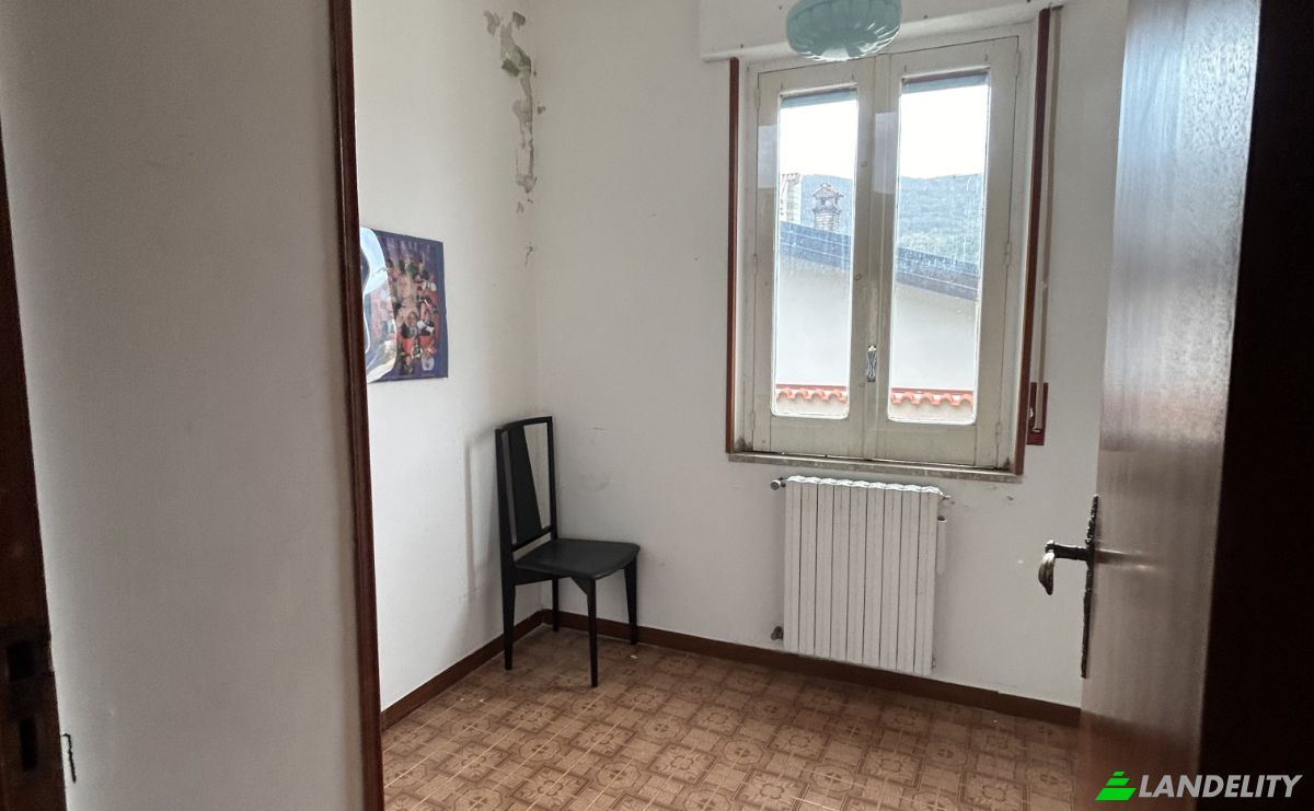 Apartment for Sale Via Provinciale Melara, 186, 85044 Lauria PZ, Lauria, Province of Potenza, Basilicata, Italy. Photo 8
