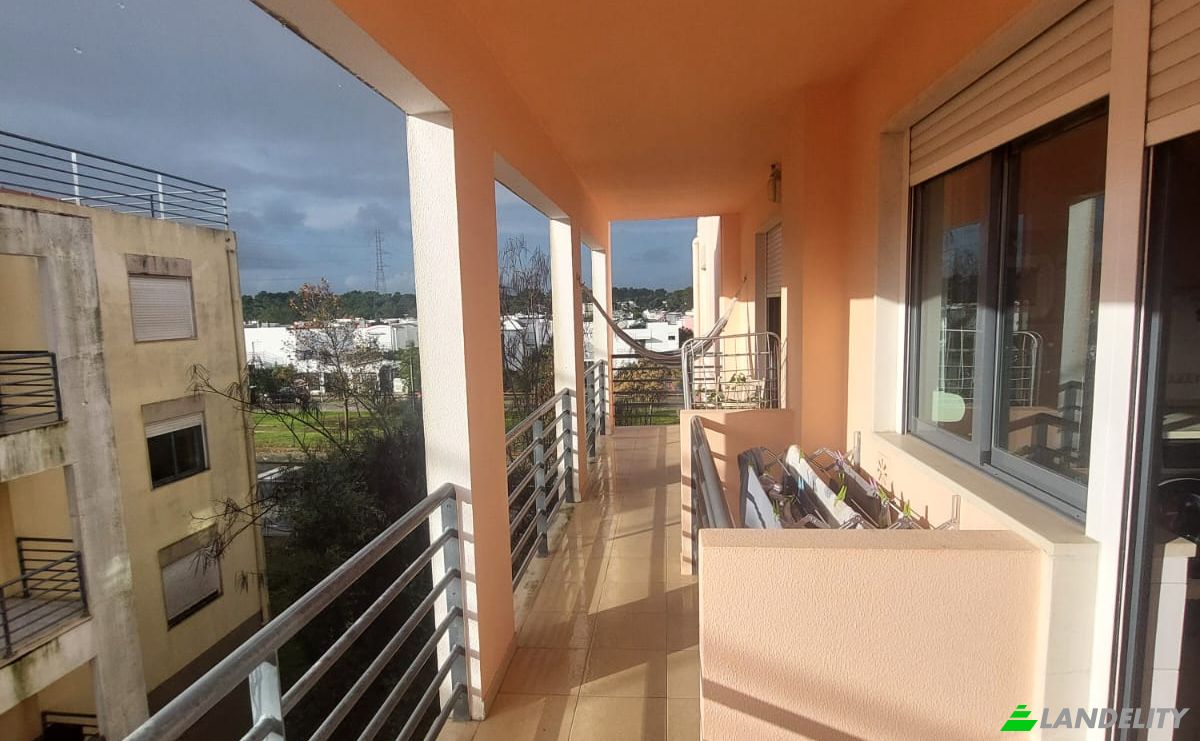 Apartment for Sale R Antonio Botto 16, 2950-565 Qta do Anjo, Quinta do Anjo, Palmela, Setubal, Portugal. Photo 1