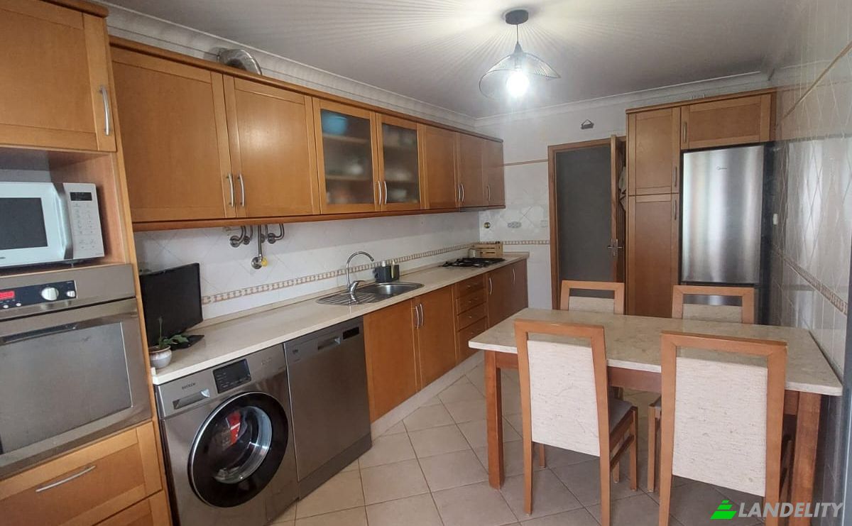 Apartment for Sale R Antonio Botto 16, 2950-565 Qta do Anjo, Quinta do Anjo, Palmela, Setubal, Portugal. Photo 9