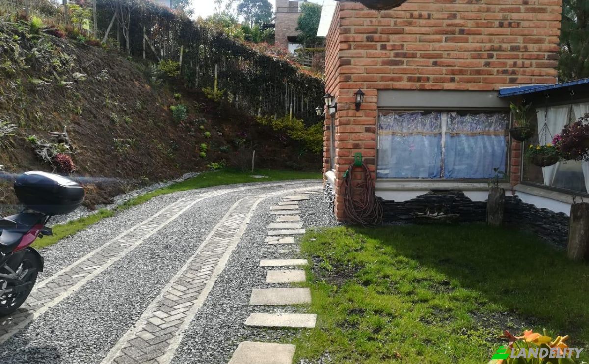 Single Family Home for Sale Cra 5A #26 SUR -01, Vda El Penasco, Vereda El Penasco, Envigado, Antioquia, Colombia. Photo 2
