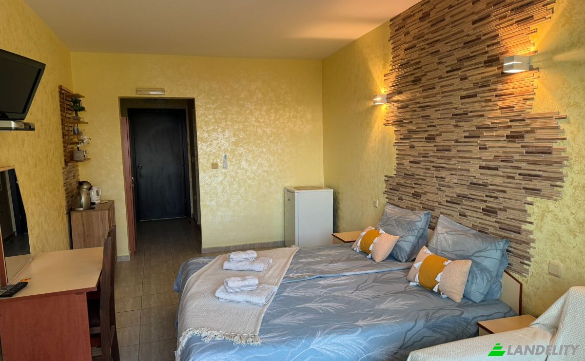 Apartment for Sale Yasen street 25 burgas, 8256, Sveti Vlas, Nesebar, Burgas, Bulgaria. Photo 1