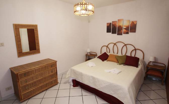 Single Family Home for Sale Via R Livatino. Photo#4