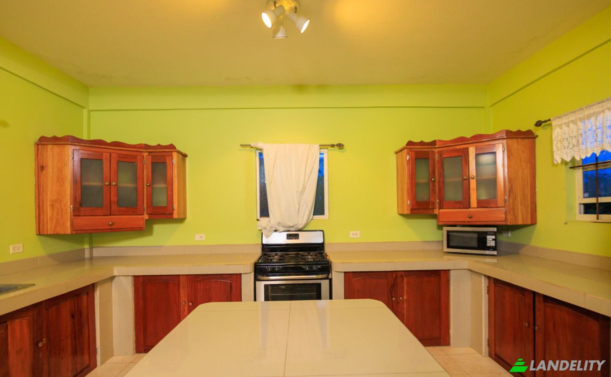 Bungalow for Sale Progresso, Corozal District, Belize. Photo 7
