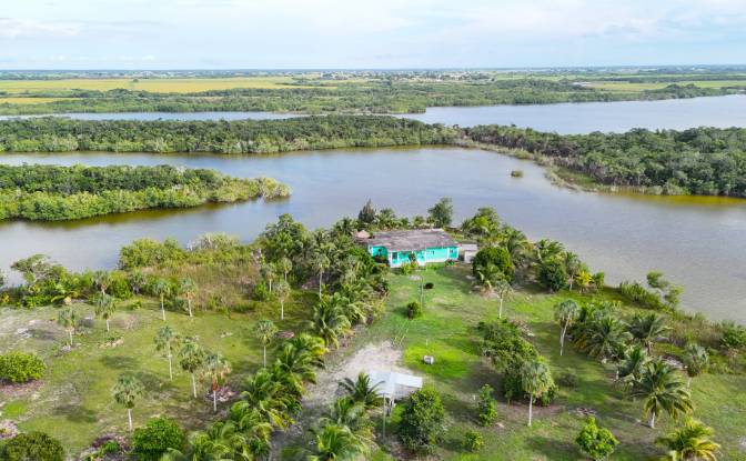 Bungalow for Sale Progresso, Corozal District. Photo#4