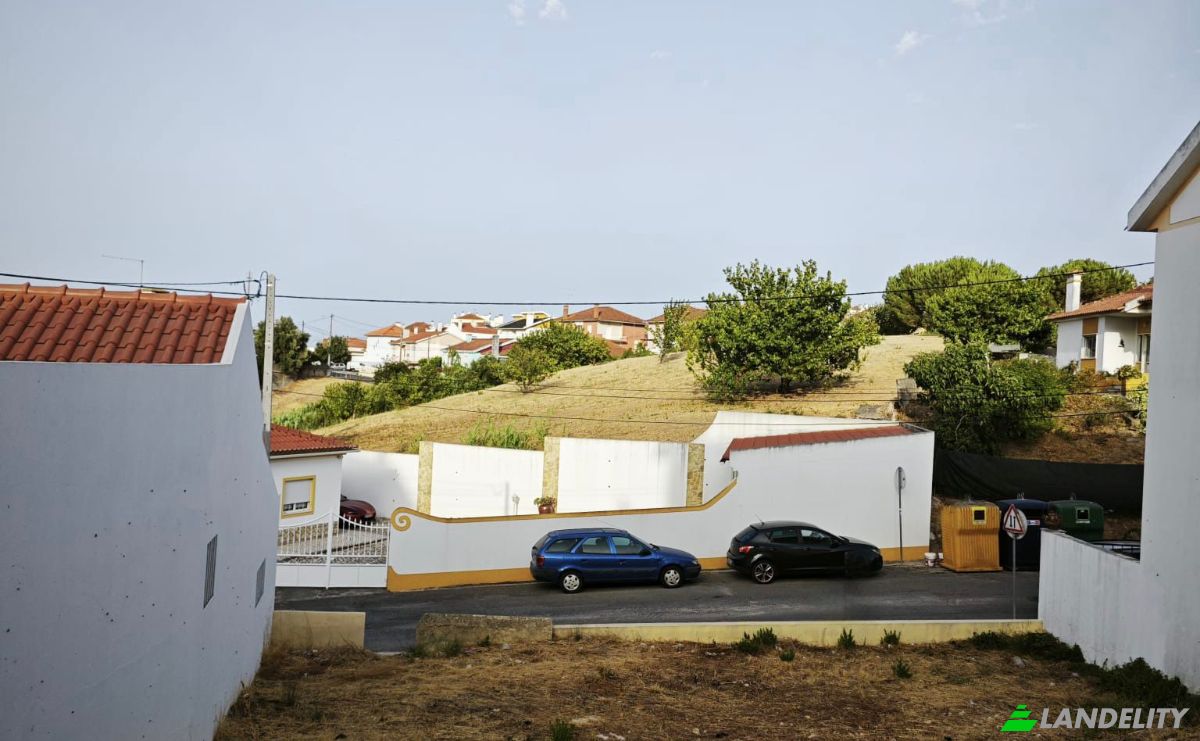 Land Lot for Sale R Principal 40, 2580 Alenquer, Alenquer, Lisbon, Portugal. Photo 1