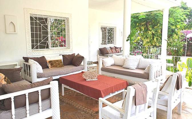 Investing/Development for Sale Marine Road. Photo#3
