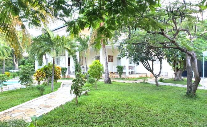 Investing/Development for Sale Marine Road. Photo#5