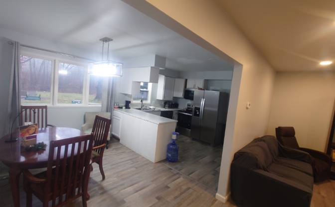 Casa unifamiliare in vendita 4088 Lynwood Dr, Kent. Foto#3