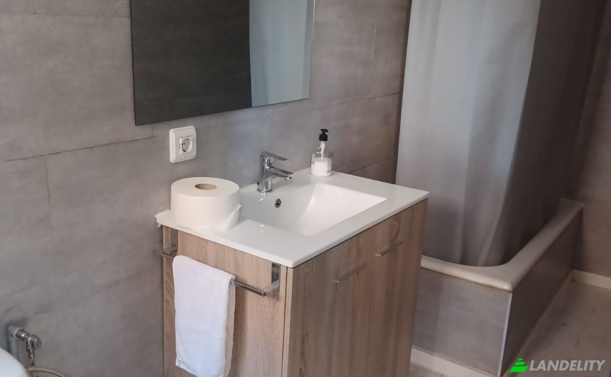 Investing/Development for Sale Ctra Militar, Platja de Palma i Pla de Sant Jordi, Palma, Illes Balears, SArenal, Balearic Islands, Spain. Photo 9