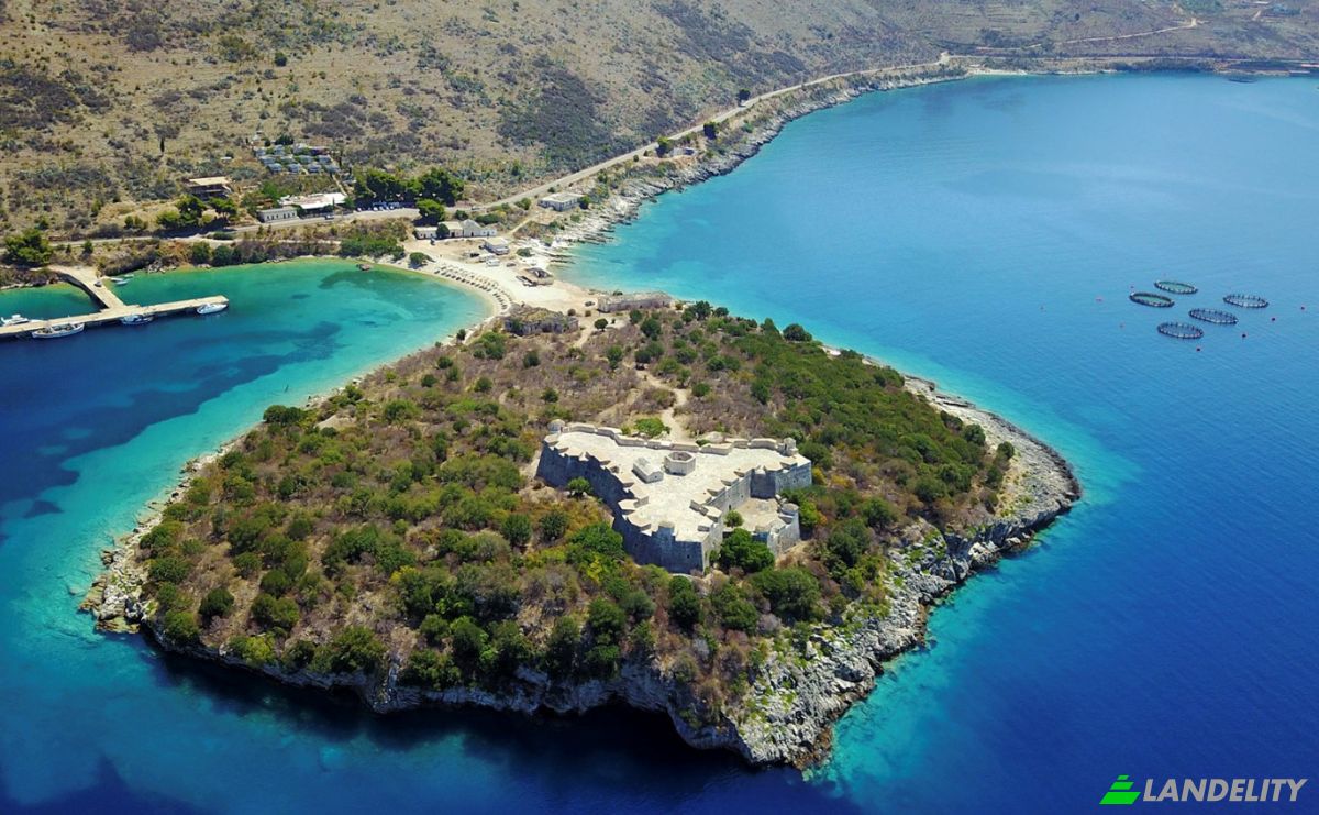 Station balnéaire à vendre SH8, Porto Palermo, Himare, Vlore County, Albania. Photo 1