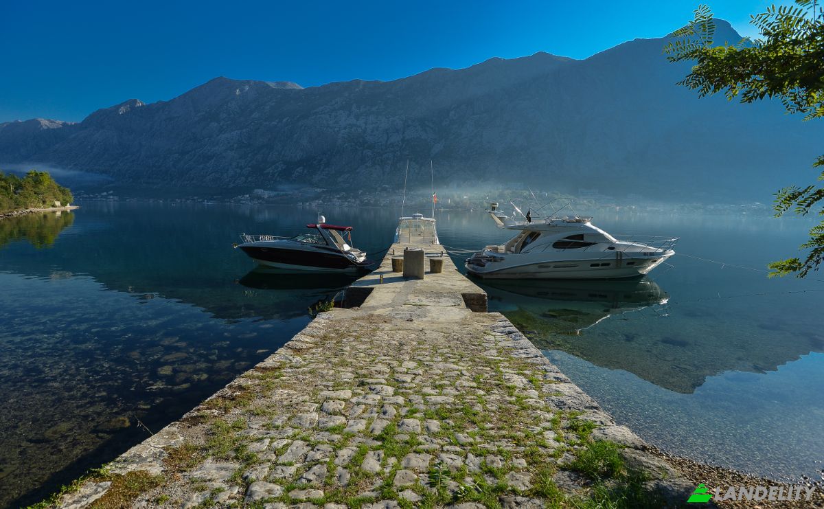 Resort for Sale Prcanj, Muo, Kotor Municipality, Montenegro. Photo 3
