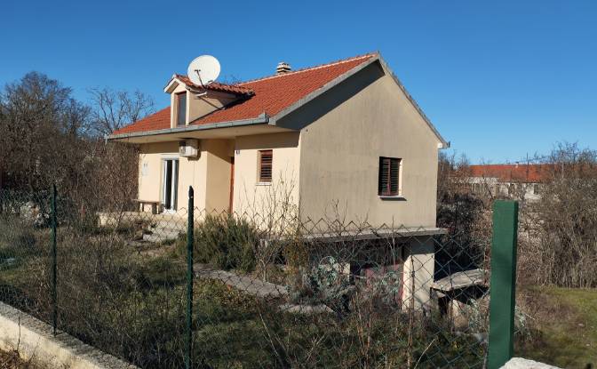 Casa unifamiliare in vendita Vinjani Gornji 83. Foto#2