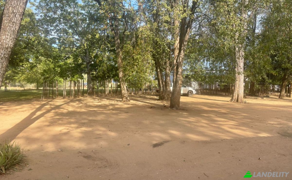 Resort for Sale 112 Powerline Rd, Kariba, Mashonaland West Province, Zimbabwe. Photo 13