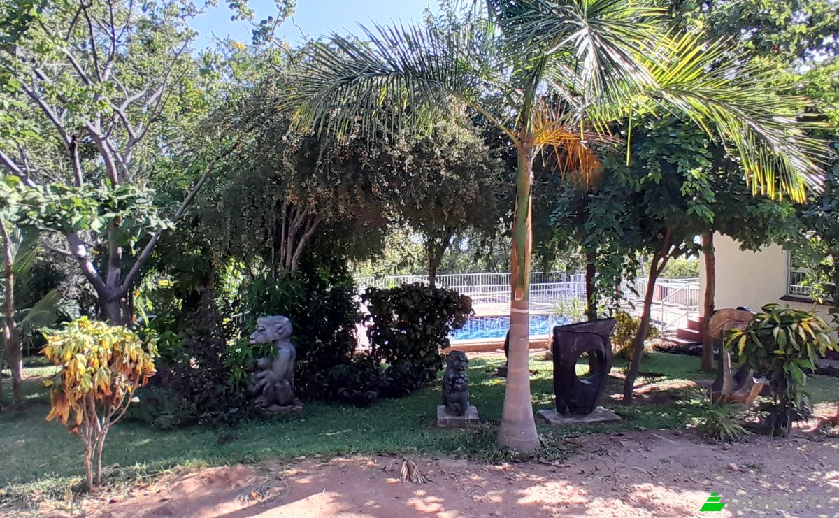Inn/Lodge for Sale 797 Mica Dr, Kariba, Mashonaland West Province, Zimbabwe. Photo 13