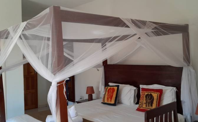 Inn/Lodge for Sale 797 Mica Dr, Kariba. Photo#5 Inn/Lodge for Sale 797 Mica Dr, Kariba. Photo#5