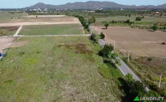 Lote de terreno en venta Tambon Sam Phraya. Foto#3