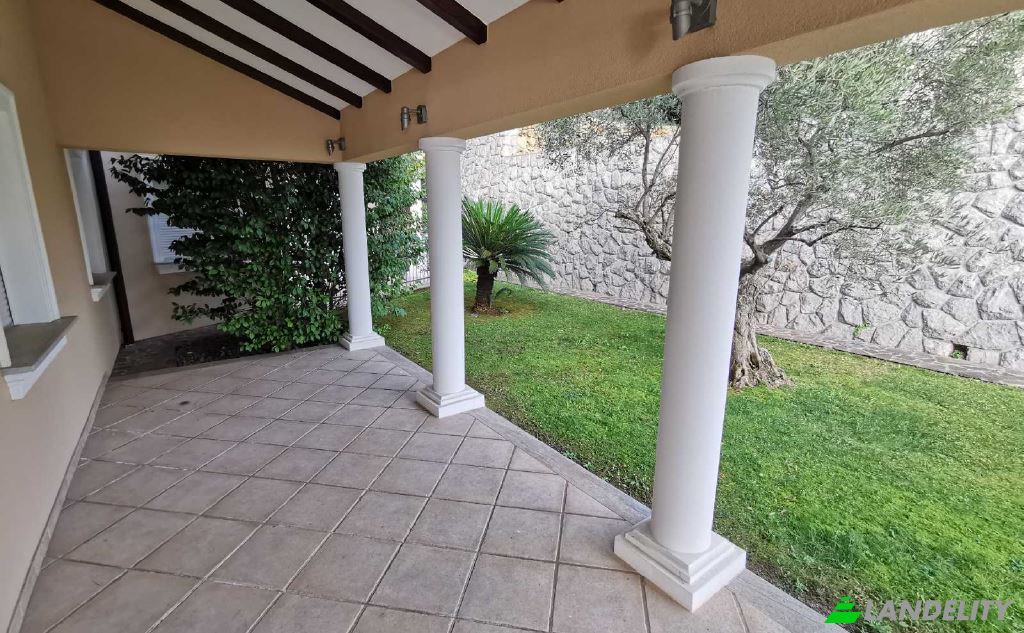 Casa de una sola familia en venta Mornarska ul, 51414, Icici, Grad Opatija, Primorje-Gorski Kotar County, Croatia. Foto 9