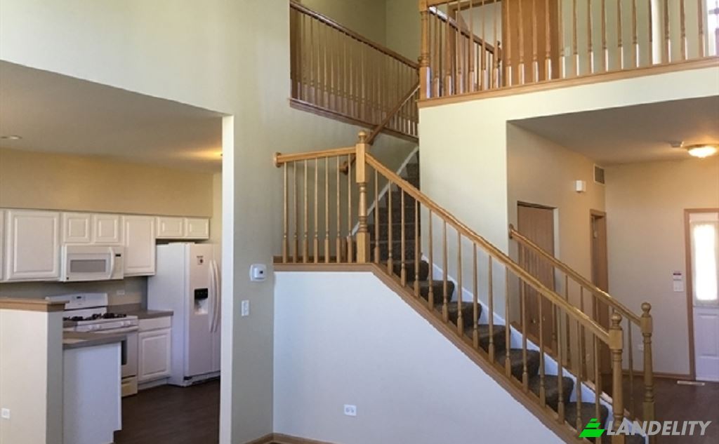 Single Family Home for Rent 21557 Eich Dr, Crest Hill, Will County, Illinois, United States, IL 60403, USA. Photo 13