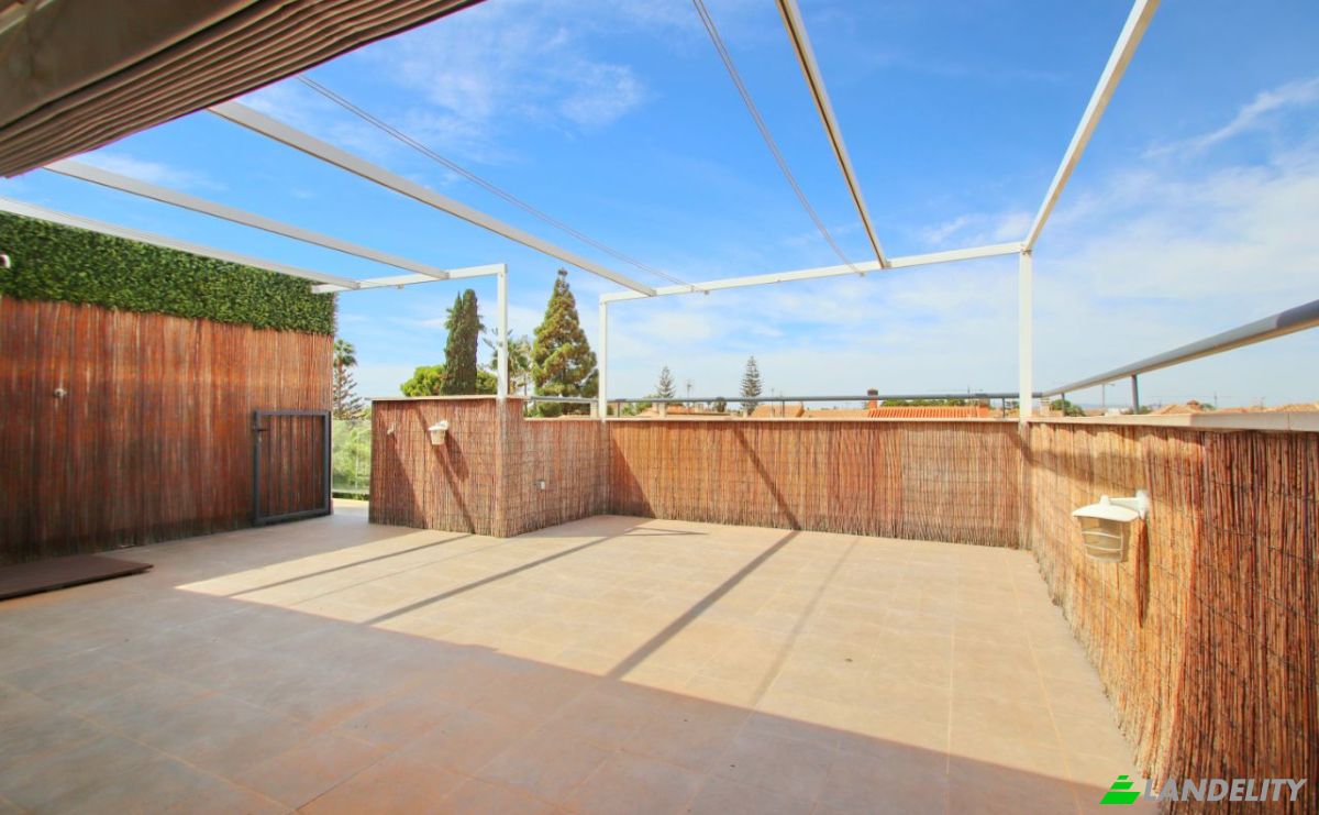 Single Family Home for Sale C Benito Perez Galdos, San Javier, Santiago de la Ribera, Murcia, Region of Murcia, Spain. Photo 4