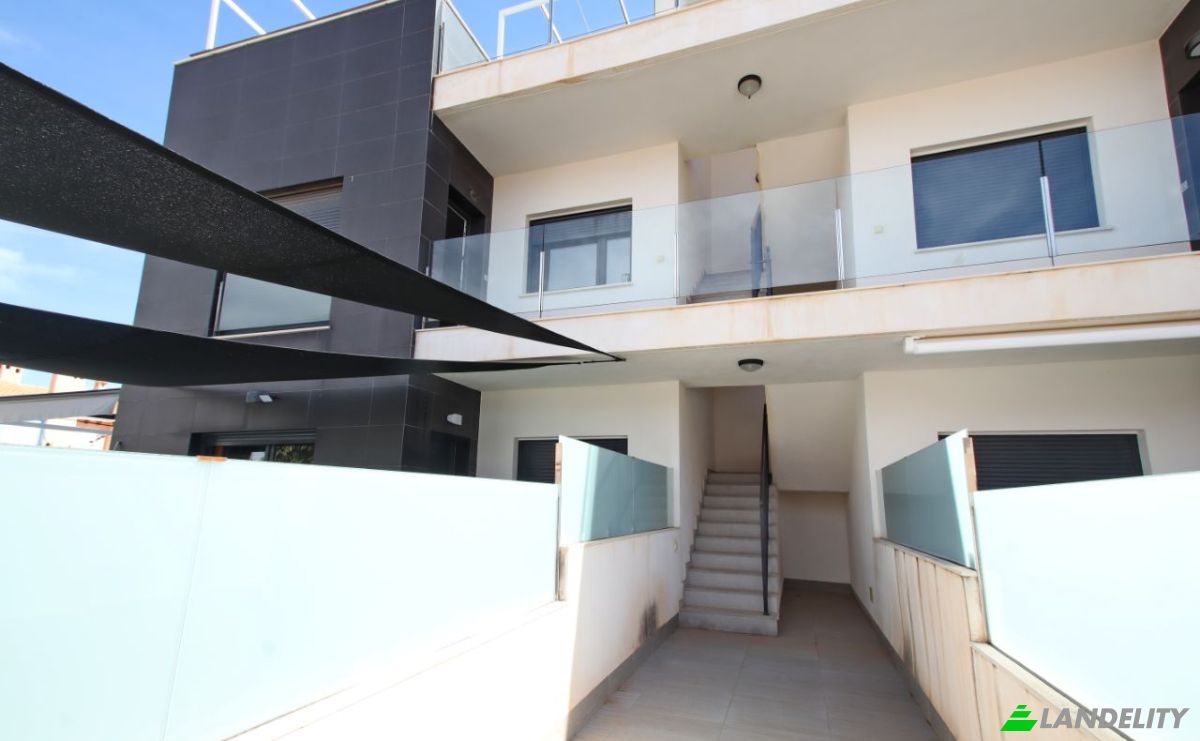 Single Family Home for Sale C Benito Perez Galdos, San Javier, Santiago de la Ribera, Murcia, Region of Murcia, Spain. Photo 9