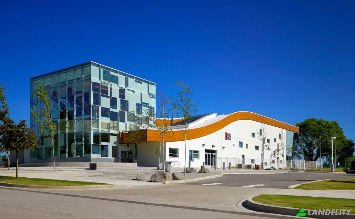 Apartment for Sale 10751 King George Blvd, Surrey, Metro Vancouver, British Columbia, Canada. Photo 20