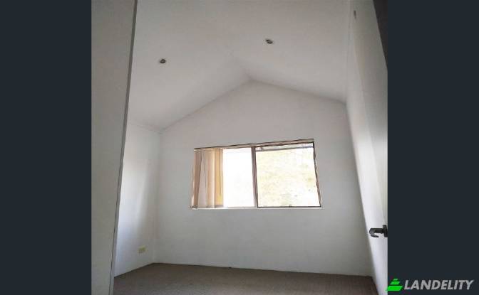 Apartment for Sale Woodhouse Dr, Ambarvale NSW. Photo#10 Apartment for Sale Woodhouse Dr, Ambarvale NSW. Photo#10