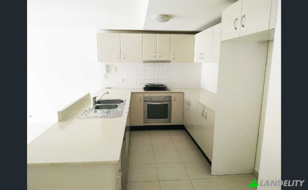 Apartment for Sale Woodhouse Dr, Ambarvale NSW, Ambarvale, City of Campbelltown, New South Wales, Australia. Photo 3