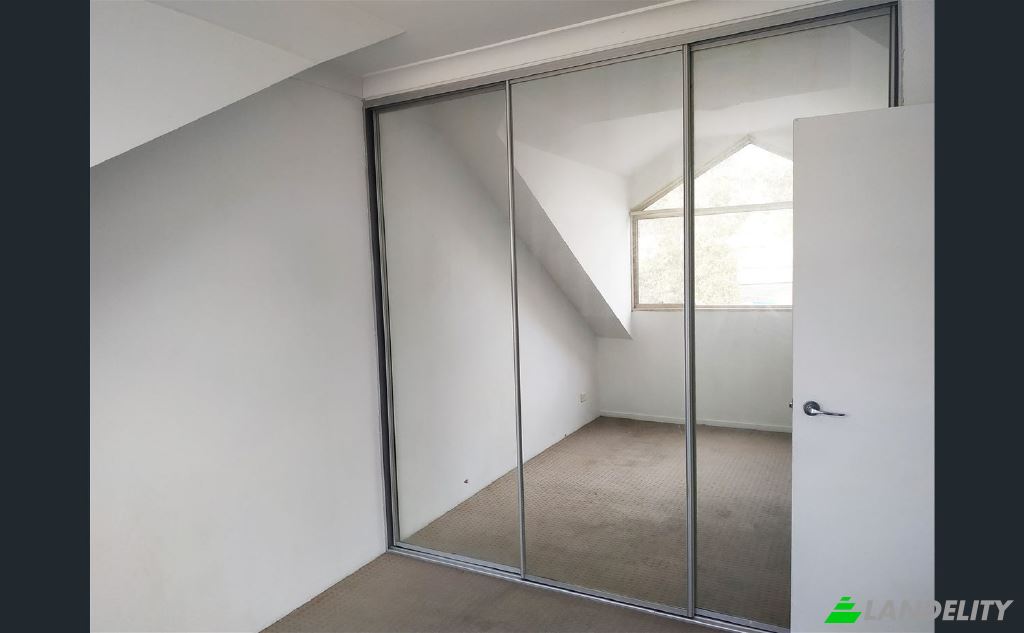 Apartment for Sale Woodhouse Dr, Ambarvale NSW, Ambarvale, City of Campbelltown, New South Wales, Australia. Photo 9