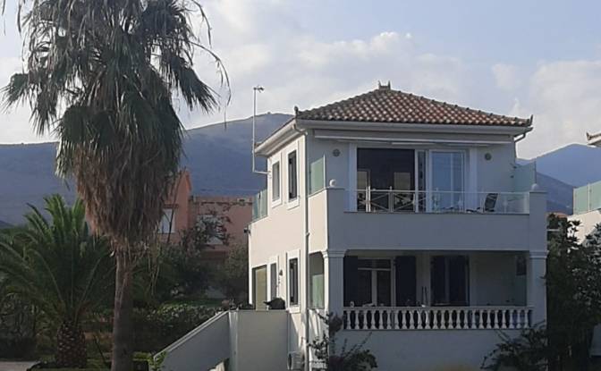 Single Family Home Rentals - Galaxidi, Greece
