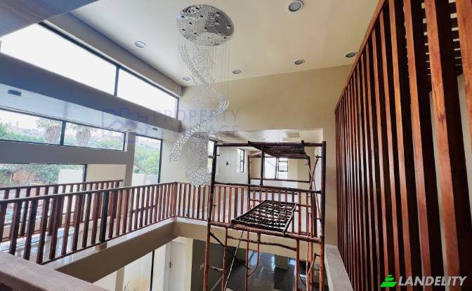 Single Family Home for Sale Syringa Ln. Photo#16