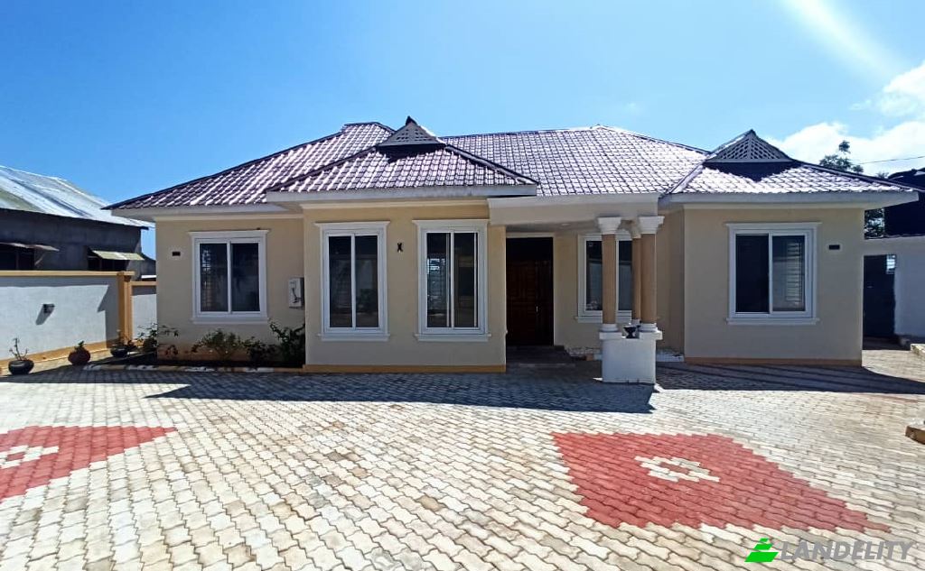 Single Family Home for Sale Dar es Salaam, Temeke, Dar es Salam, Tanzania. Photo 2