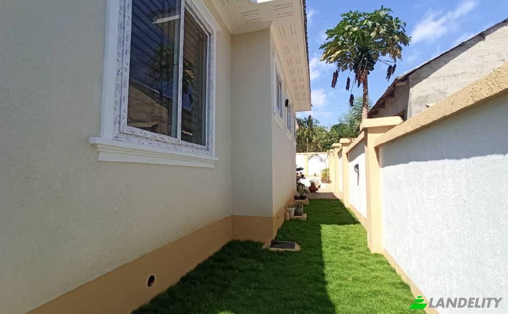 Single Family Home for Sale Dar es Salaam, Temeke, Dar es Salam, Tanzania. Photo 3