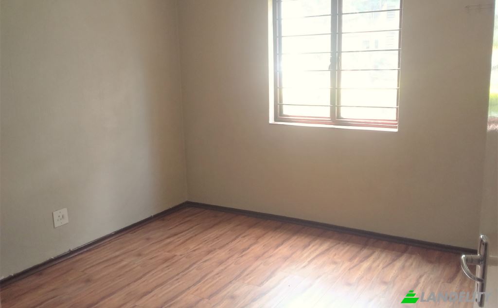 Appartement à vendre Mount Fletcher St, Paulshof, Sandton, City of Johannesburg Metropolitan Municipality, Gauteng, South Africa. Photo 13