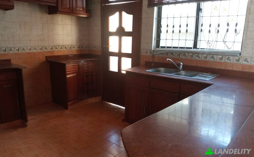 Single Family Home for Rent Dar es Salaam, Kinondoni, Dar es Salam, Tanzania. Photo 9