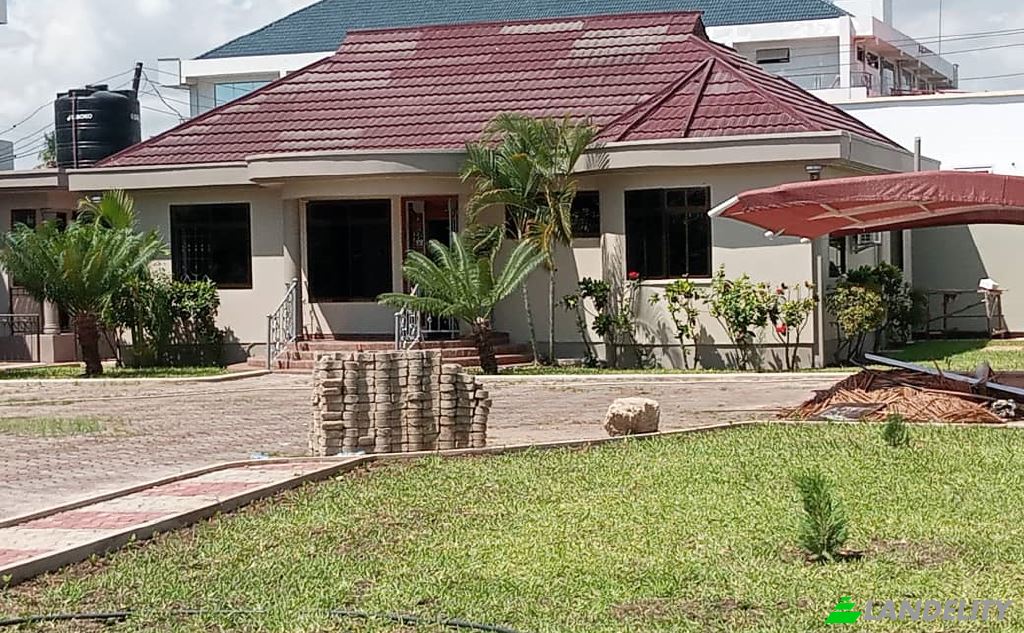 Single Family Home for Rent Dar es Salaam, Kinondoni, Dar es Salam, Tanzania. Photo 21