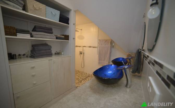 Casa de una sola familia en venta Saarstrasse. Foto#16
