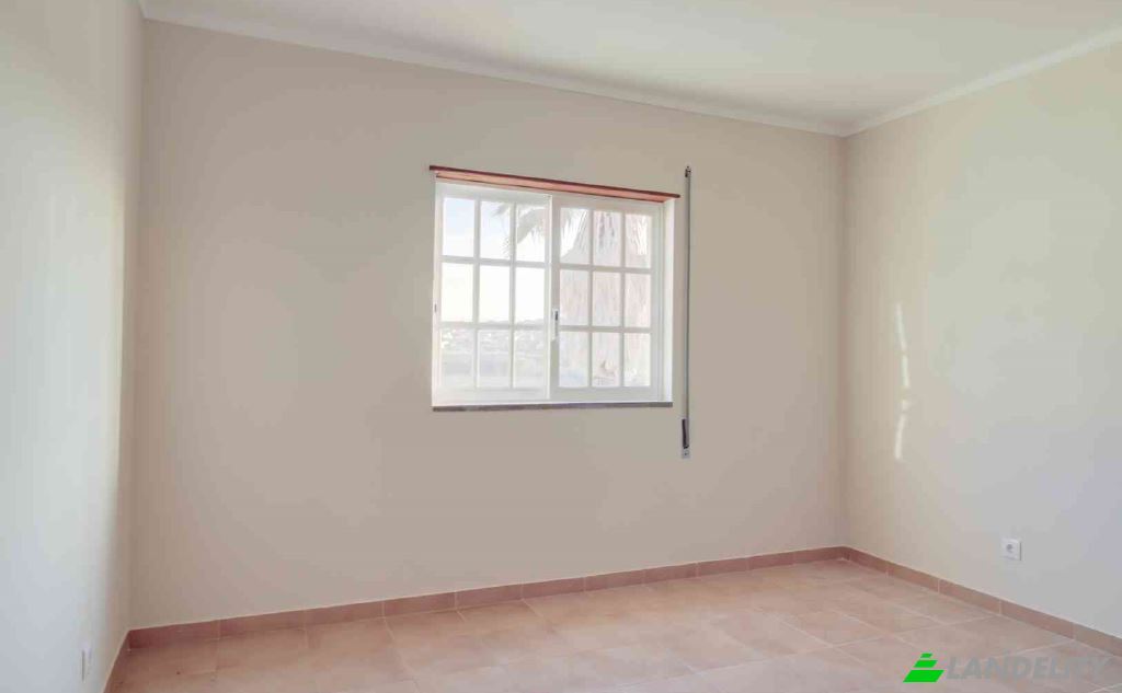 Single Family Home for Sale do Campismo, Lourinha, Lisbon, Portugal. Photo 3