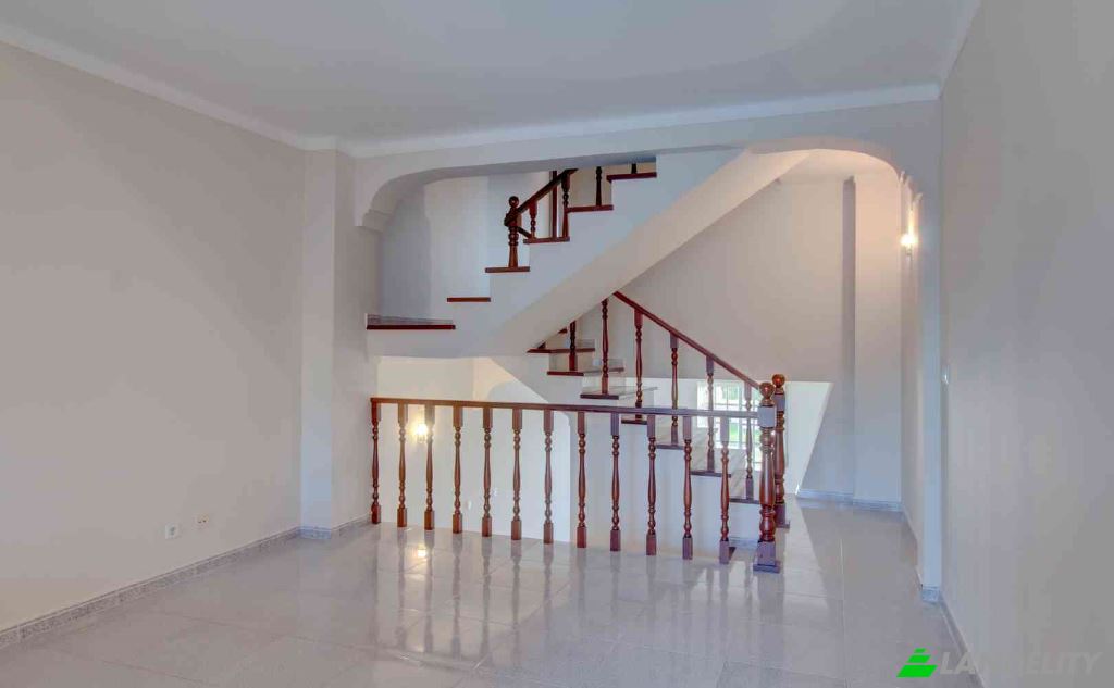 Single Family Home for Sale do Campismo, Lourinha, Lisbon, Portugal. Photo 6